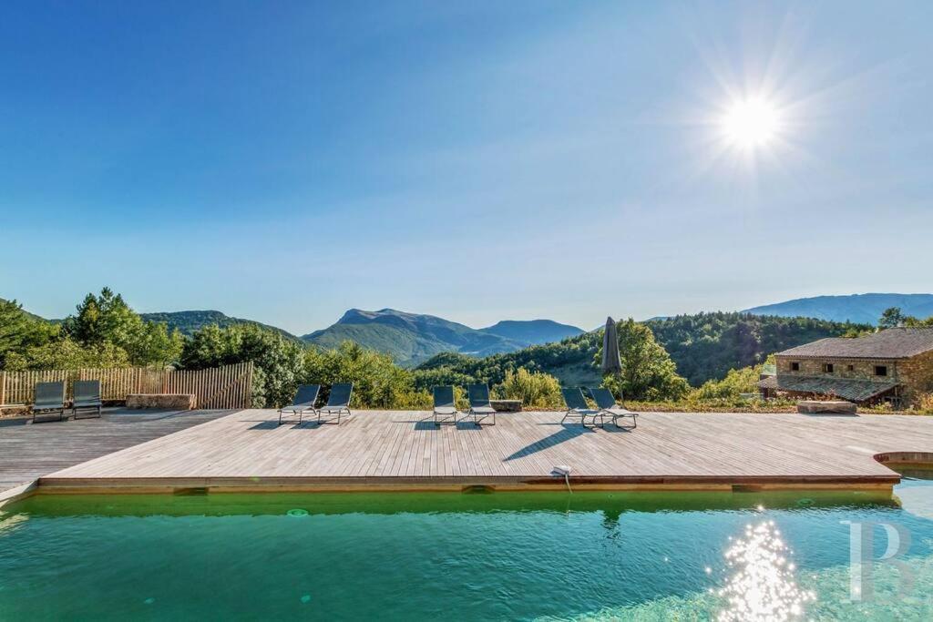 Magnifique Domaine En Drome Provencale Pour 30 Pers Villa Teyssieres Exterior foto